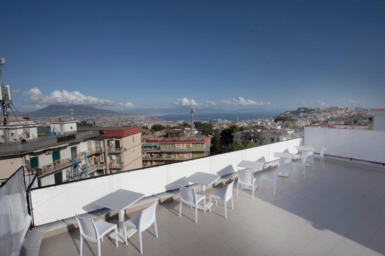 B&B Dolce Sogno Napoli Bagian luar foto